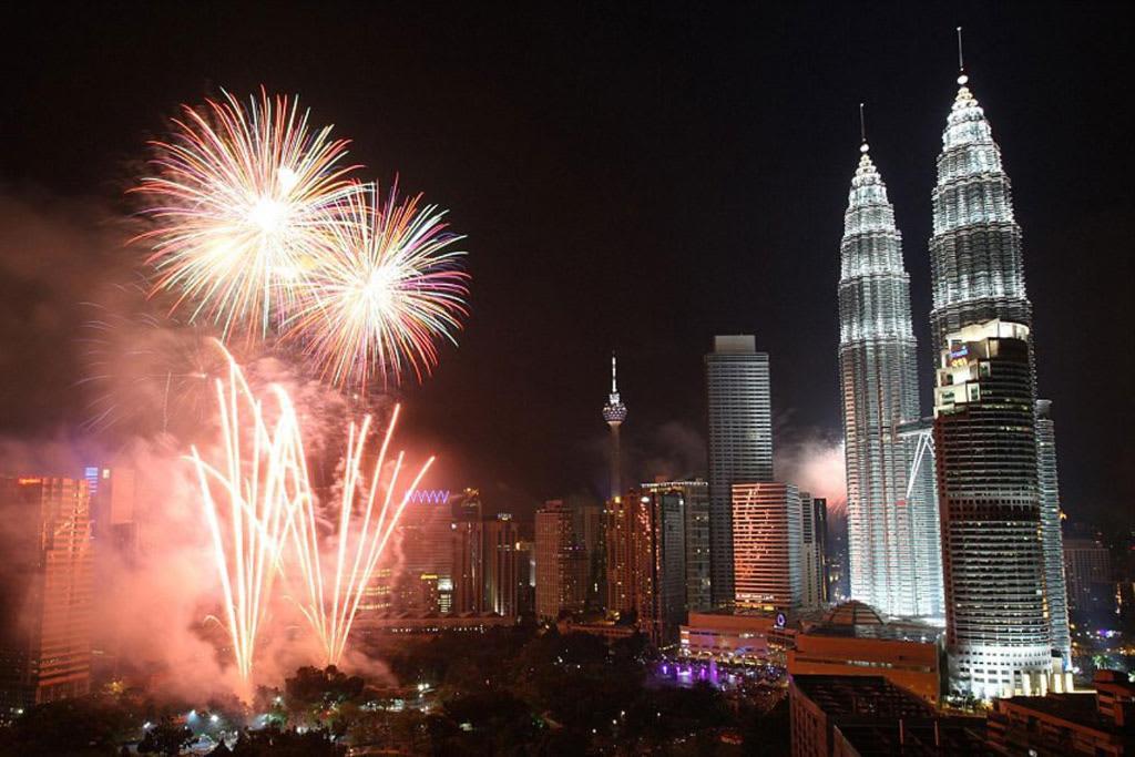 Pangsapuri Cozy 4br Free Parking Near Lalaport Klcc Kuala Lumpur