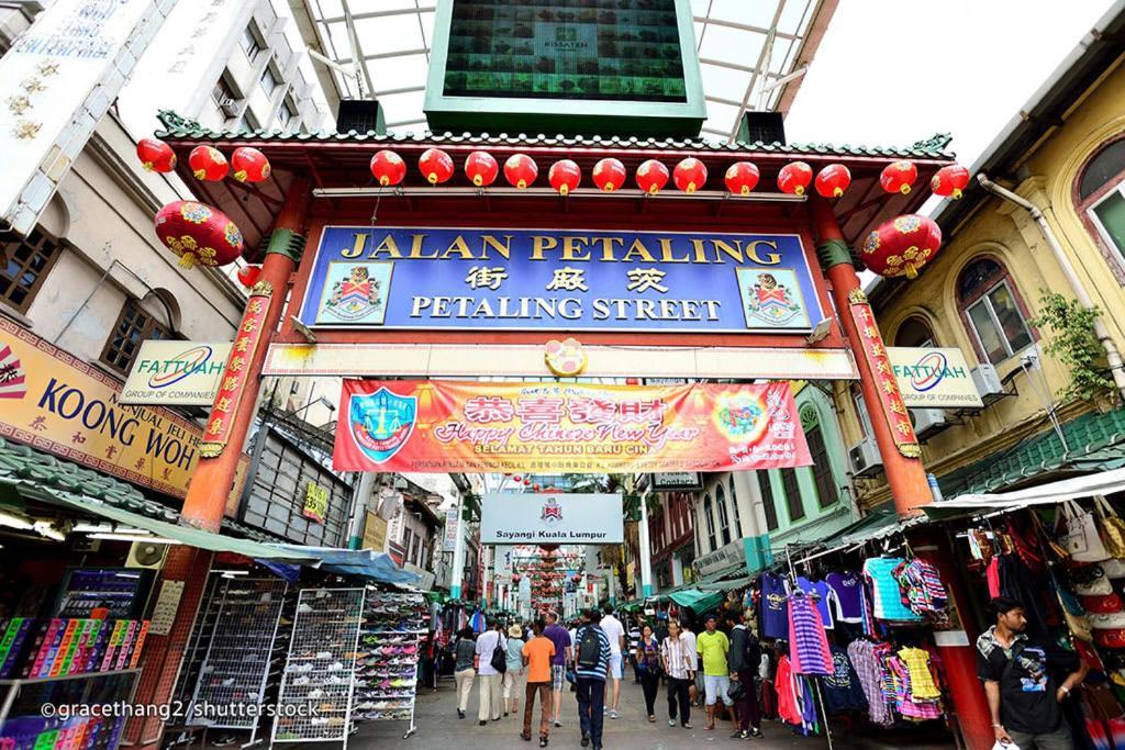 Cozy 4br Free Parking Near Lalaport Klcc Pangsapuri Kuala Lumpur