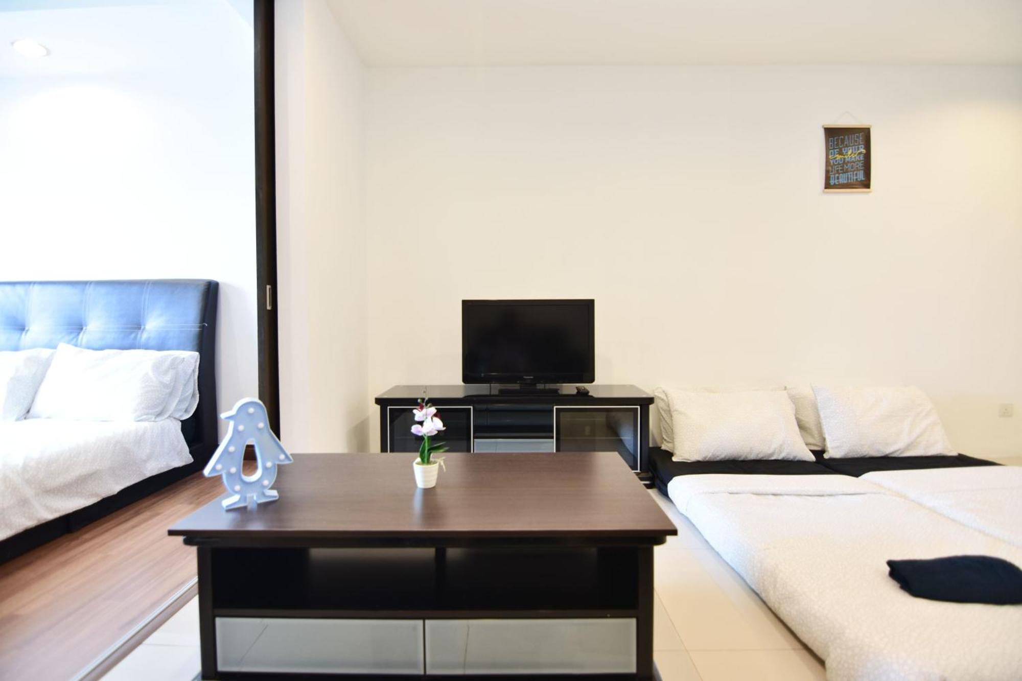Cozy 4br Free Parking Near Lalaport Klcc Pangsapuri